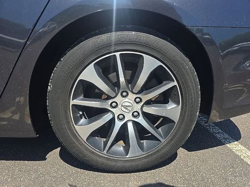 Used 2015 Acura TLX w/ Technology Package FWD image 7
