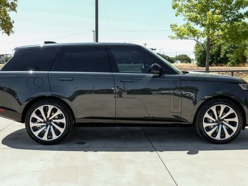 New 2026 Land Rover Range Rover SE AWD/4WD image 8