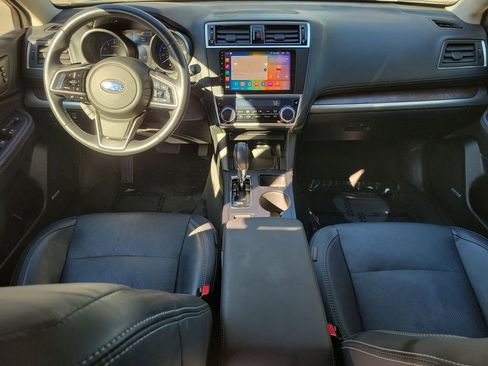 Used 2018 Subaru Outback 2.5i Limited image 12