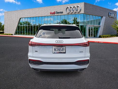 Used 2025 Audi Q5 Premium w/ Premium Plus AWD/4WD image 5