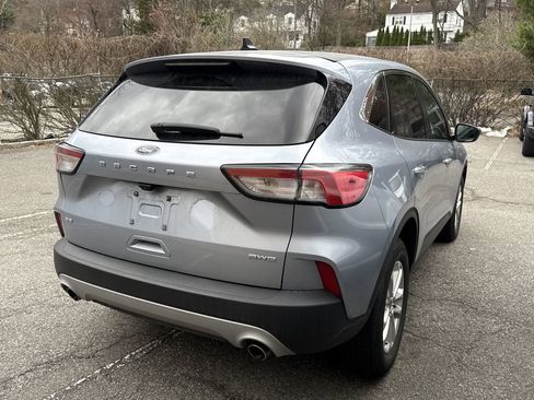Used 2022 Ford Escape SE w/ Convenience Package image 6