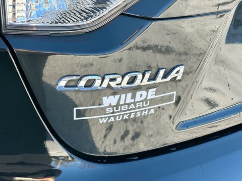 Used 2022 Toyota Corolla LE image 17