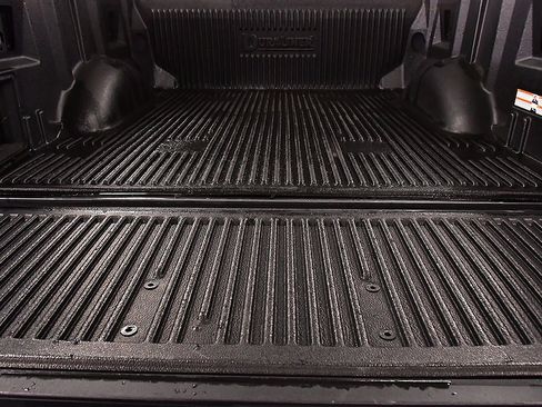 Used 2022 Ford F150 XLT w/ Equipment Group 301A Mid image 13