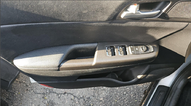 Used 2020 Kia Sportage S w/ S Sunroof Package AWD/4WD image 10