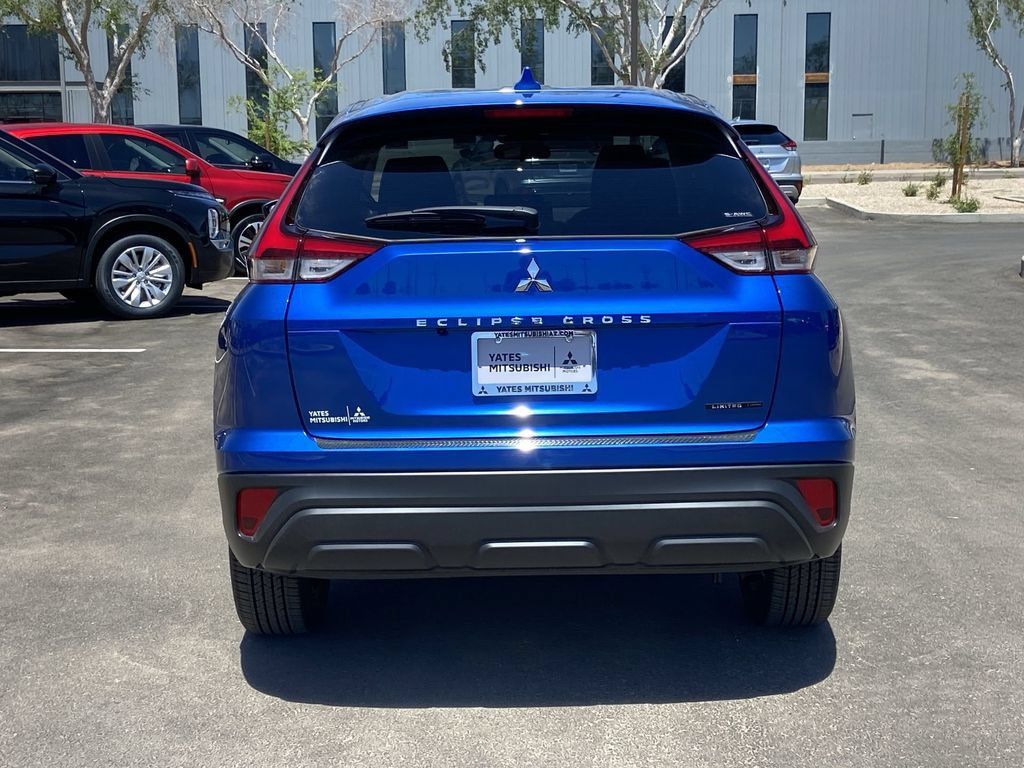 New 2026 Mitsubishi Eclipse Cross LE AWD/4WD image 5