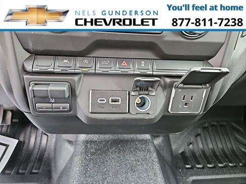New 2025 Chevrolet Silverado 1500 W/T w/ WT Value Package image 18