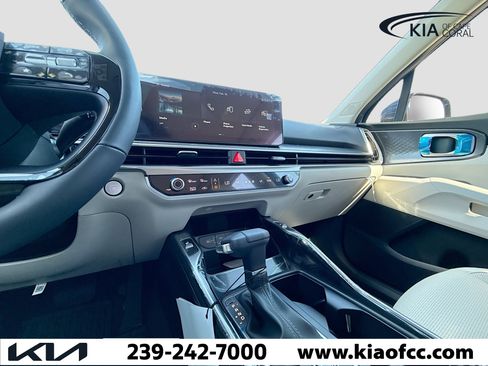 New 2026 Kia Sorento S w/ S Panoramic Sunroof Package image 27