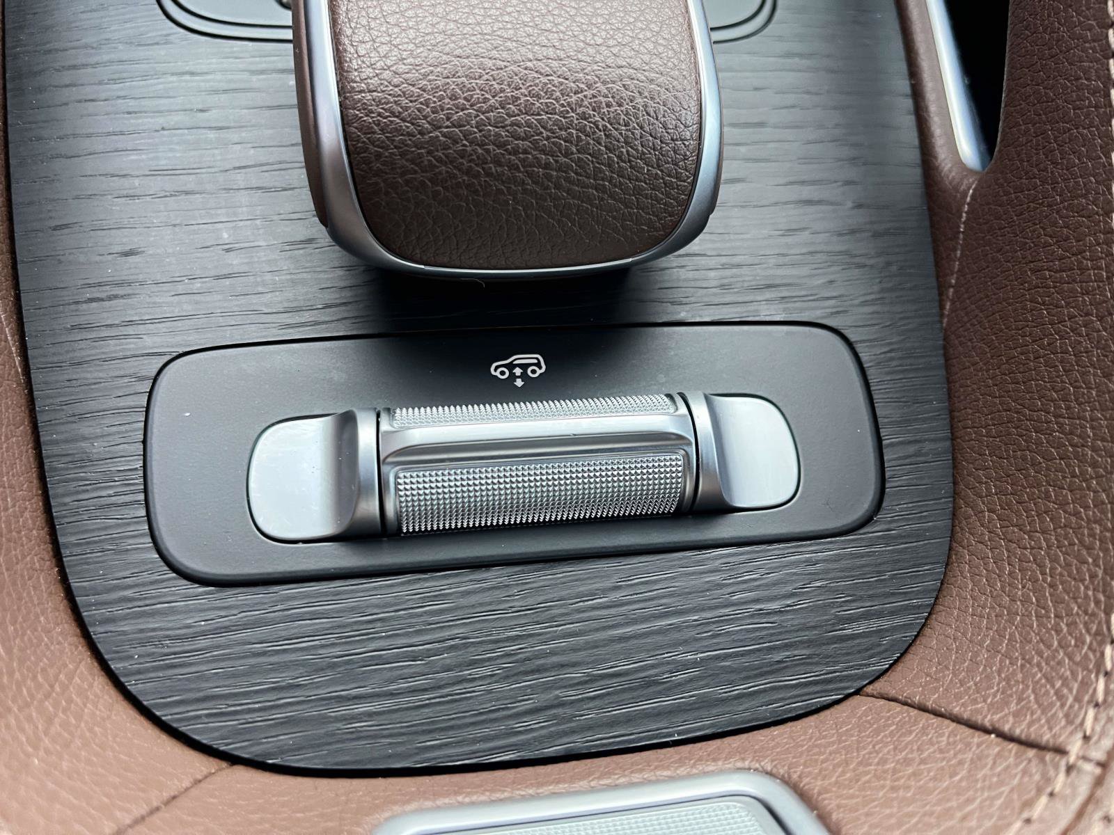 Certified 2024 Mercedes-Benz GLS 450 4MATIC image 36