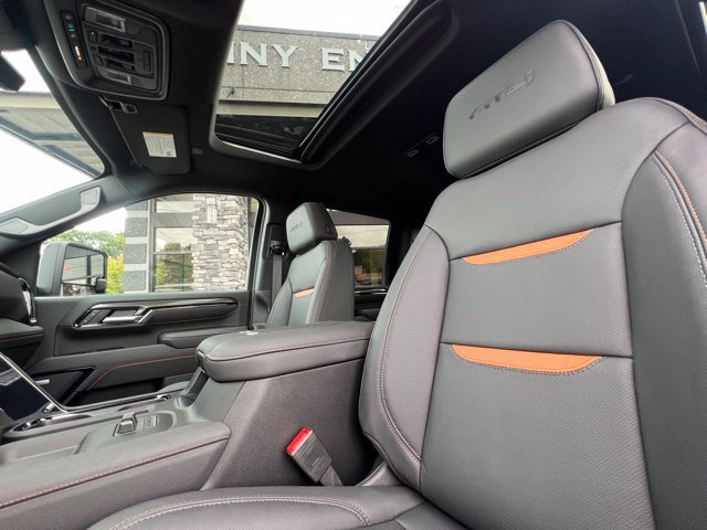 Used 2026 GMC Sierra 2500 AT4 w/ AT4 Premium Plus Package AWD/4WD image 14
