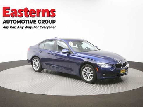 Used 2017 BMW 320i xDrive Sedan AWD/4WD image 50