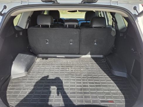 Used 2019 Hyundai Santa Fe FWD image 5