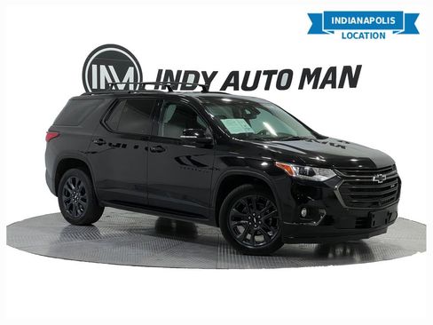 Used 2021 Chevrolet Traverse RS w/ LPO, 'HIT The Road' Package image 1