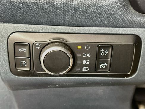 Used 2024 Ford Maverick XL FWD image 17