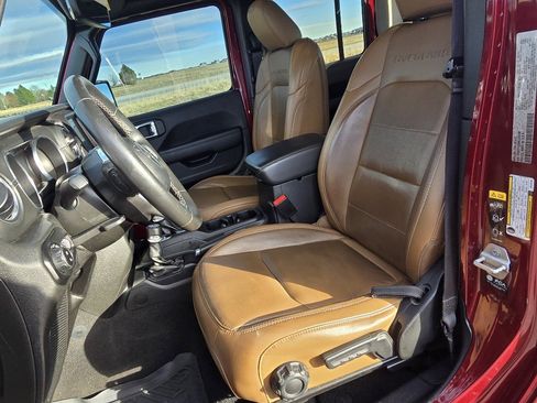 Used 2021 Jeep Gladiator Overland w/ Popular Equipment Package image 15