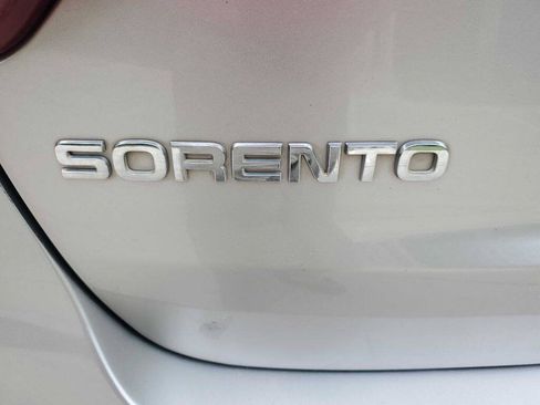 Used 2015 Kia Sorento LX FWD image 13