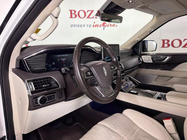 Used 2021 Lincoln Navigator Black Label w/ Special Edition Package AWD/4WD image 21
