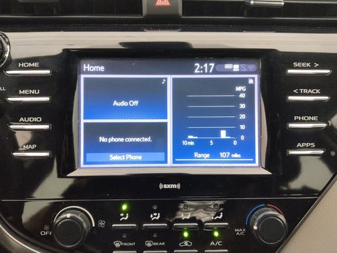 Used 2020 Toyota Camry LE w/ Carpet Mat Package image 25