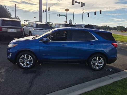 Used 2019 Chevrolet Equinox LT FWD image 4
