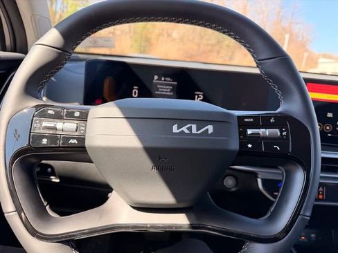 New 2026 Kia Sorento EX AWD/4WD image 19