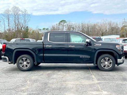 Used 2025 GMC Sierra 1500 SLT image 29