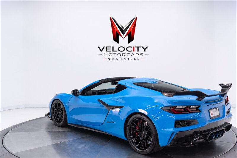Used 2025 Chevrolet Corvette Z06 w/ Battery Protection Package RWD image 16