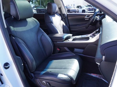 Used 2021 Genesis GV80 2.5T w/ Prestige Package 05 image 12