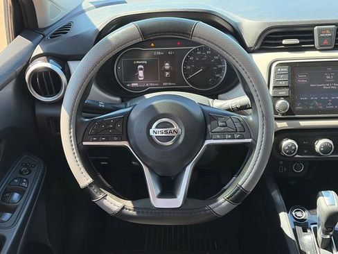 Used 2021 Nissan Versa SV image 15