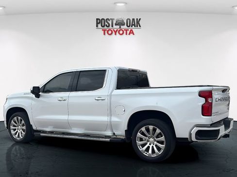 Used 2019 Chevrolet Silverado 1500 High Country w/ Technology Package image 5