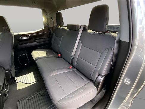 Used 2025 Chevrolet Silverado 1500 LT RWD image 25