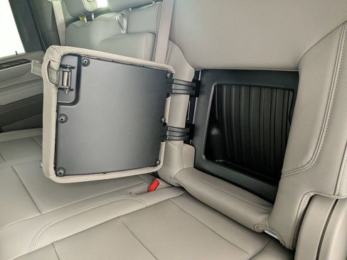 New 2026 GMC Sierra 3500 SLT w/ SLT Premium Package image 30