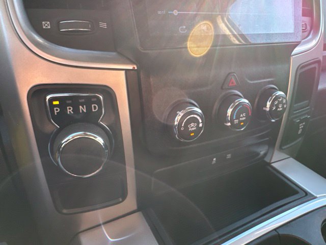 Used 2017 RAM 1500 Classic SLT RWD image 32