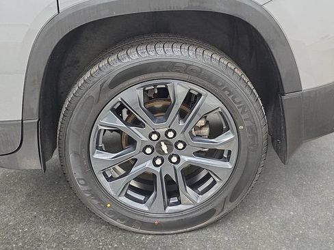 Used 2020 Chevrolet Traverse RS w/ LPO, Floor Liner Package AWD/4WD image 33