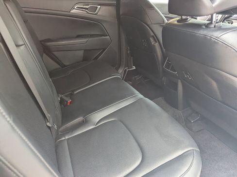 Certified 2023 Kia Sportage EX AWD/4WD image 11