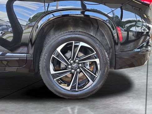 Used 2026 Buick Enclave Sport Touring AWD/4WD image 29