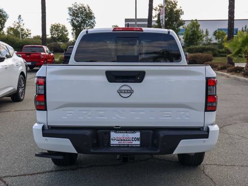 New 2026 Nissan Frontier SV RWD image 5