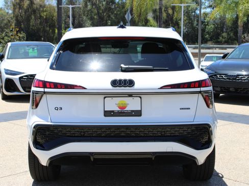 New 2026 Audi Q3 quattro 2.0T AWD/4WD image 5