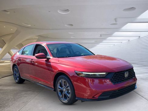 New 2026 Honda Accord EX-L image 1