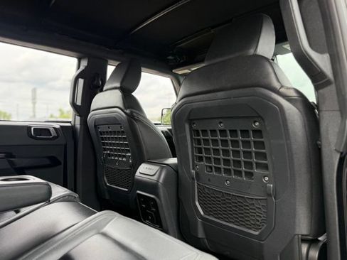Certified 2024 Ford Bronco Big Bend w/ Sasquatch Package AWD/4WD image 17