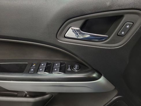 Used 2022 Chevrolet Colorado LT w/ Safety Package image 20