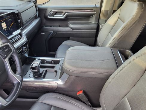 Used 2024 Chevrolet Silverado 1500 LTZ w/ LTZ Convenience Package II image 29