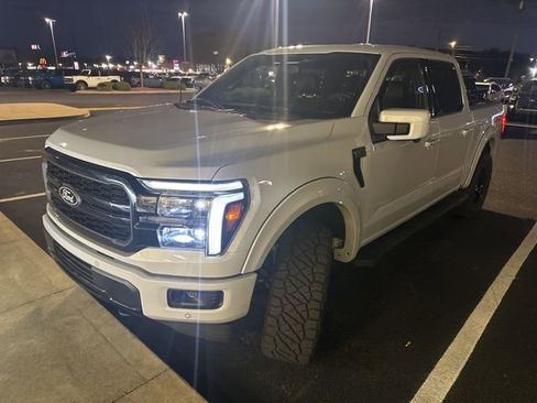 Used 2025 Ford F150 Lariat w/ Equipment Group 502A High image 1