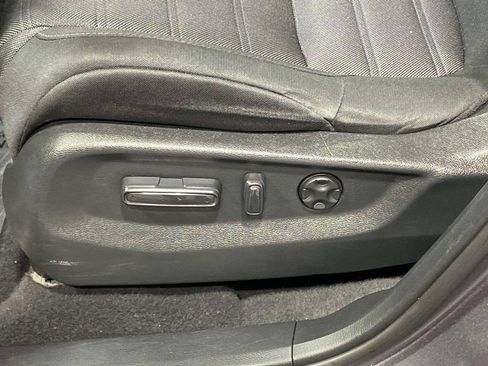 Used 2020 Honda CR-V EX image 17