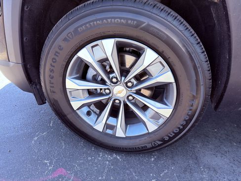 Used 2026 Chevrolet Equinox LT image 36