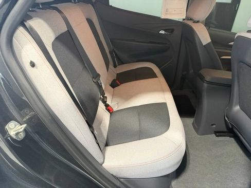 Used 2020 Chevrolet Bolt LT FWD image 24