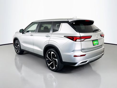 Used 2024 Mitsubishi Outlander SE FWD image 7