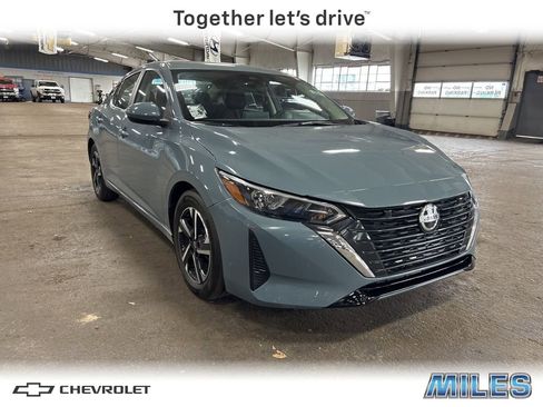 Used 2025 Nissan Sentra SV w/ All-Weather Package image 1