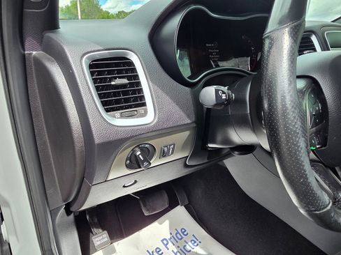 Used 2019 Dodge Durango SXT AWD/4WD image 15