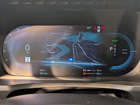 Used 2025 Volvo XC90 T8 Plus image 18