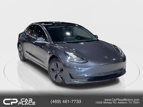 Used 2020 Tesla Model 3 Standard Range Plus image 1