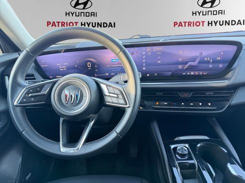 Used 2024 Buick Envision Preferred AWD/4WD image 10
